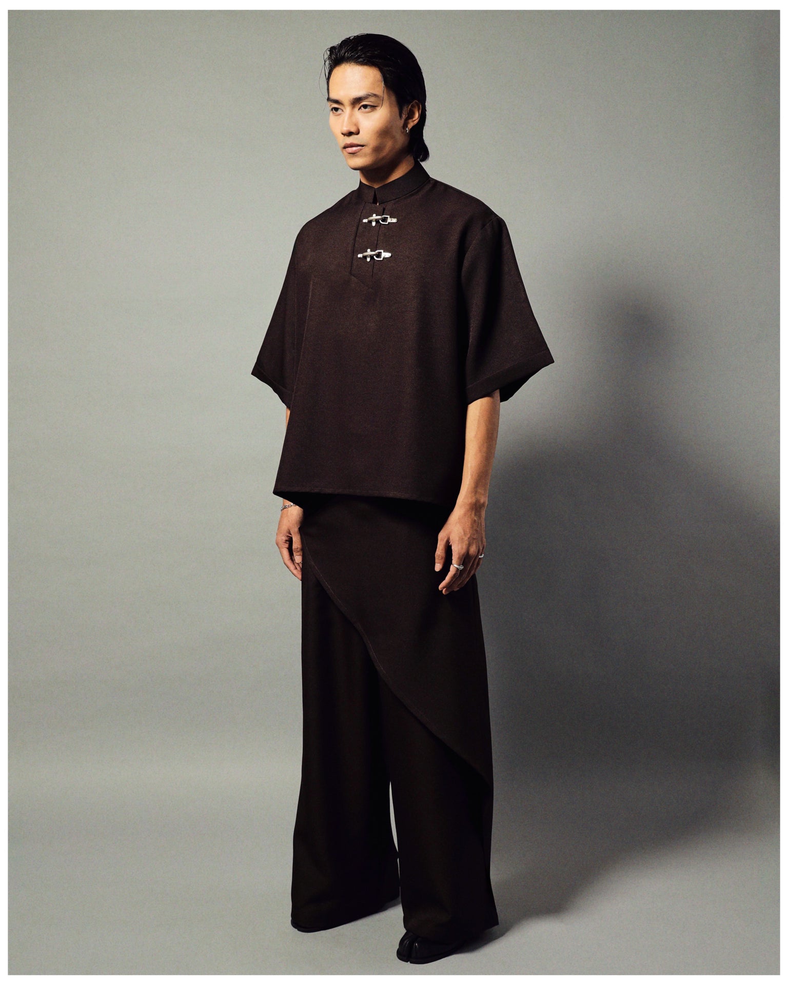 RIROYO IN BROWN MAHOGANY