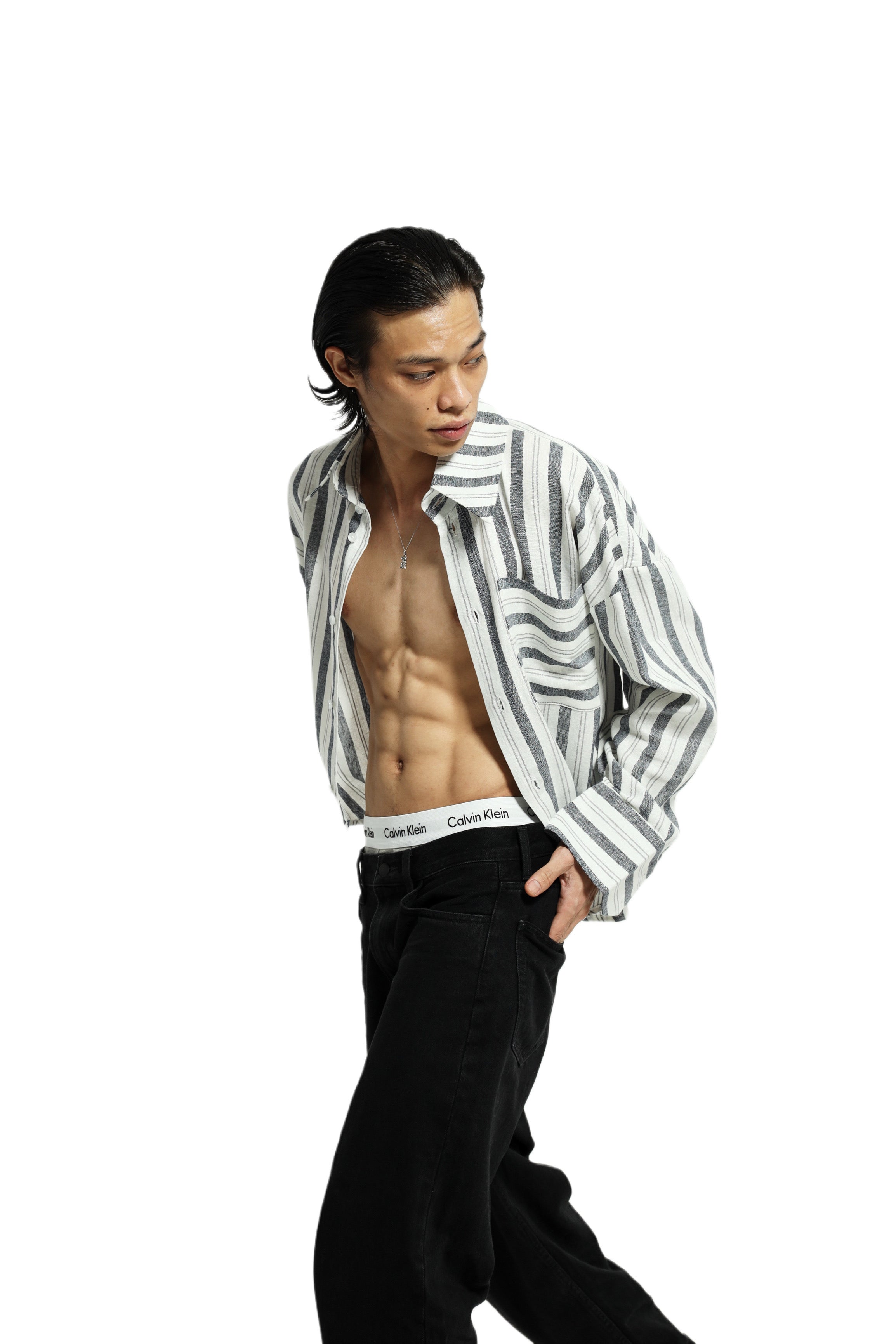 OFFBEAT SHIRT IN STORM NAVY